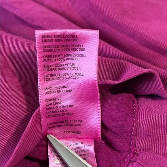 Free People 6 Skirt Raspberry Pleated Mini Skirt side zipper lined - Picture 5 of 9